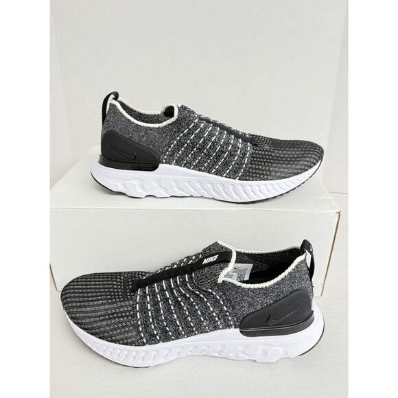 -1370 Nike React Phantom Run FK 2, Black/White-US 10 Womens - Picture 1 of 5